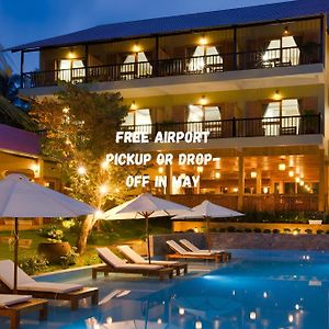 Azura Resort